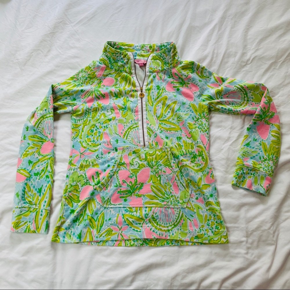 Lilly Pulitzer pullover size M